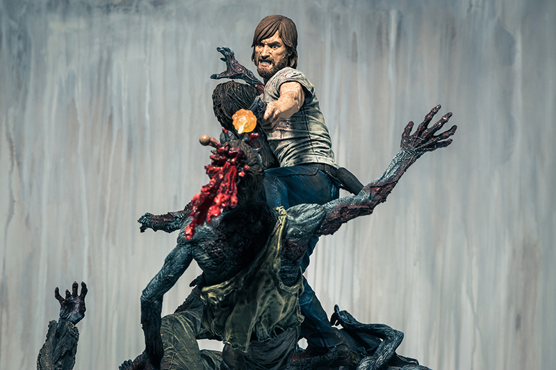 Illustration for article titled New Hyper-Violent The Walking Dead Statue